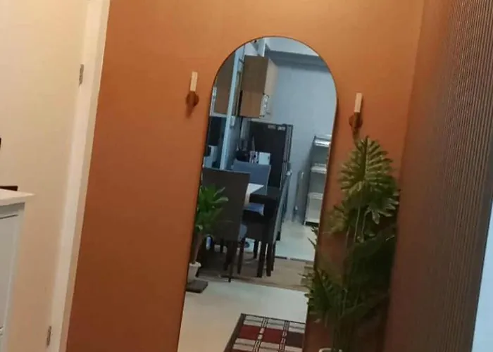 Apartment Sweet *